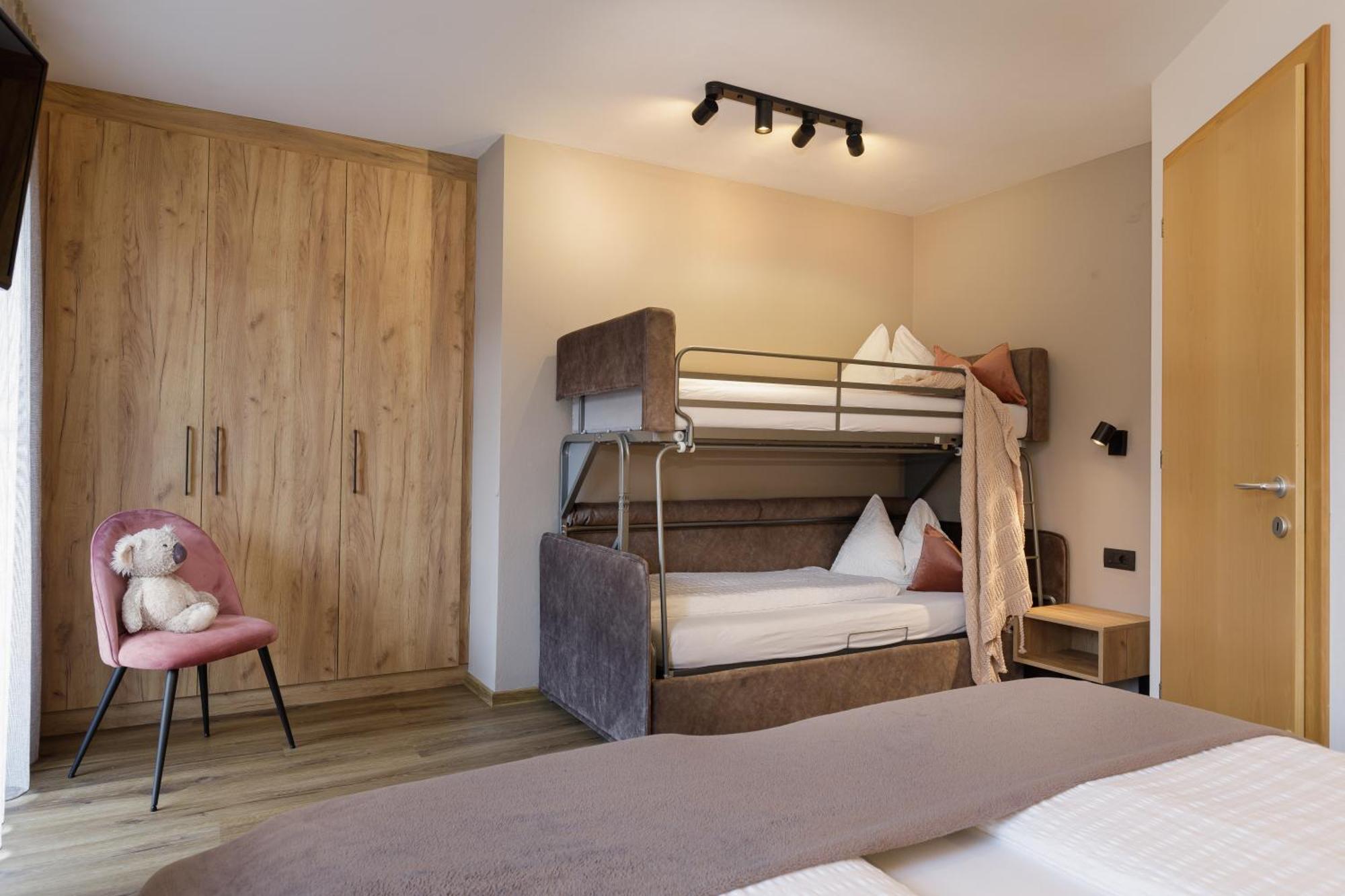 Family Aparthotel Winklwiese Olang Exterior foto
